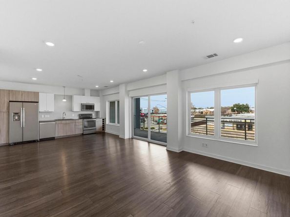 4361 S Congress Ave 309, Austin TX 78745