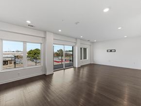 4361 S Congress Ave 309, Austin TX 78745