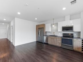 4361 S Congress Ave 309, Austin TX 78745