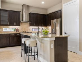 404 Jeffrey David LN E, Austin TX 78717