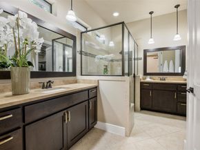 404 Jeffrey David LN E, Austin TX 78717
