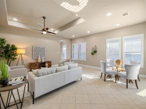 404 Jeffrey David LN E, Austin TX 78717