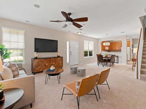 1900 Scofield Ridge PKWY 202, Austin TX 78727