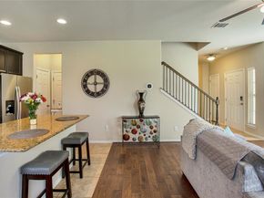 2105 Town Centre DR 48, Round Rock TX 78664