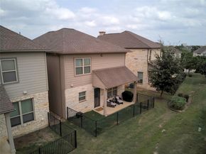 2105 Town Centre DR 48, Round Rock TX 78664