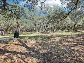 600 Augusta CIR N, Point Venture TX 78645