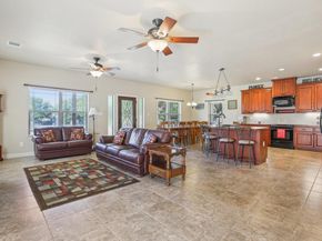 600 Augusta CIR N, Point Venture TX 78645