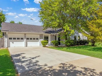 7302 Meadowood Drive DR