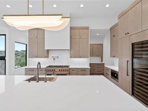 806 Sunfish ST, Lakeway TX 78734