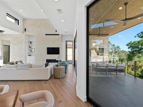 806 Sunfish ST, Lakeway TX 78734