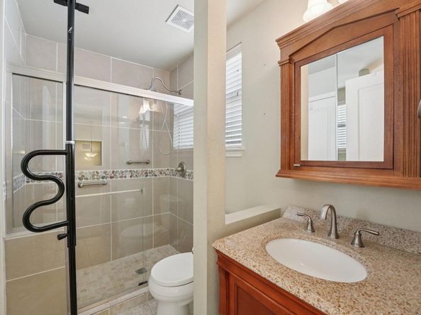 7605 Sleepy Hollow LN, Lago Vista TX 78645