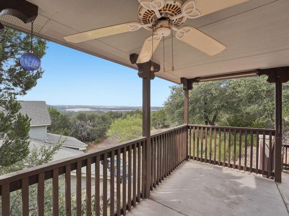 7605 Sleepy Hollow LN, Lago Vista TX 78645