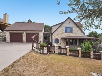 7605 Sleepy Hollow LN