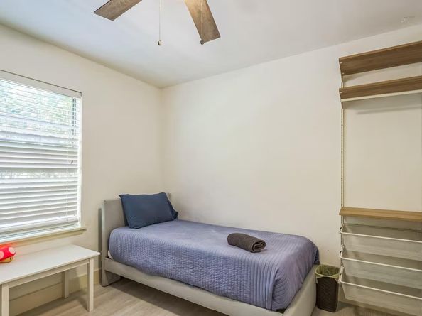 3206 Goodwin Ave, Austin TX 78702