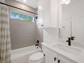 1204 W 51st ST 2, Austin TX 78756
