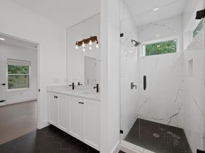 1204 W 51st ST 2, Austin TX 78756