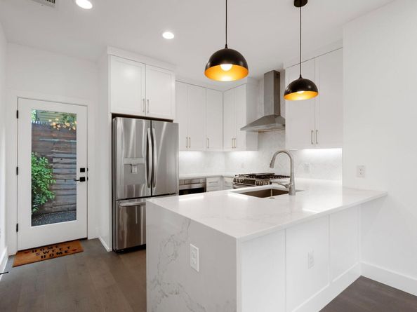 1204 W 51st ST 2, Austin TX 78756