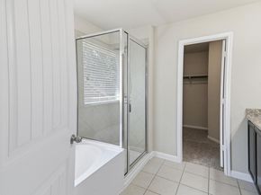 1512 Sugarberry LN, Austin TX 78748