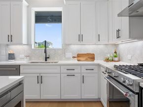 6209 Friendswood DR, Austin TX 78723