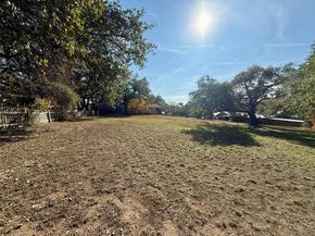 8402 Candelaria DR, Austin TX 78737