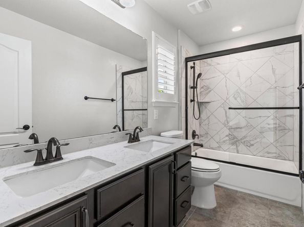 1637 Bovina DR, Leander TX 78641