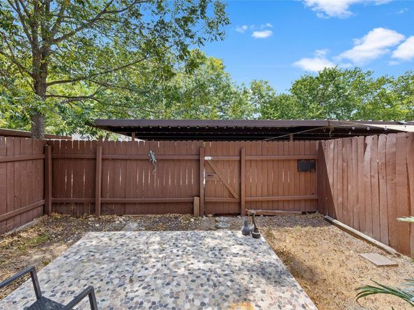 101 Clearday DR 115, Austin TX 78745