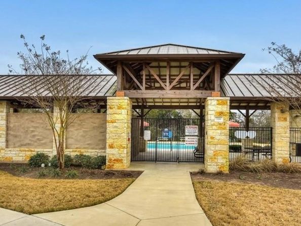 7509 Colina Vista LOOP A, Austin TX 78750