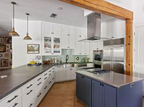 412 Champions DR, Georgetown TX 78628