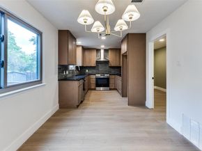 7702 Turquoise TRL, Austin TX 78749