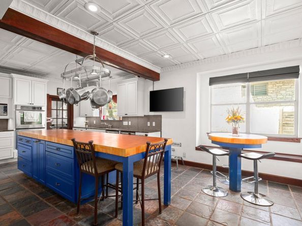 6002 Rain Creek PKWY, Austin TX 78759