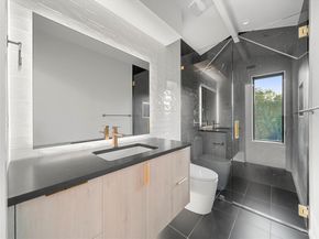 2107 Brackenridge ST 2, Austin TX 78704
