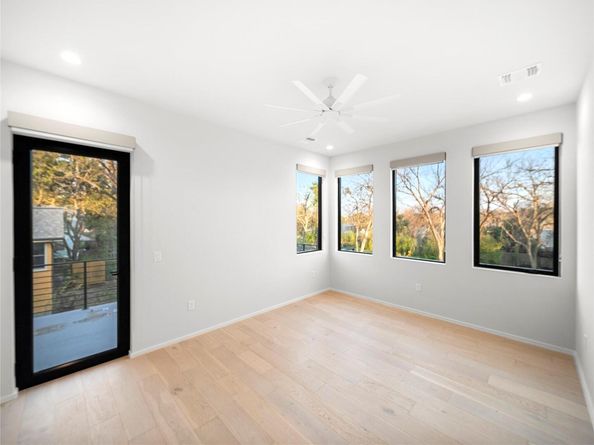 2107 Brackenridge ST 2, Austin TX 78704
