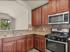747 Westbury LN, Georgetown TX 78633