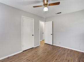 809 Eberhart LN, Austin TX 78745