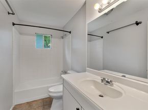 809 Eberhart LN, Austin TX 78745