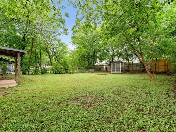 809 Eberhart LN, Austin TX 78745