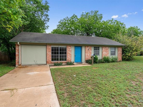 809 Eberhart LN, Austin TX 78745