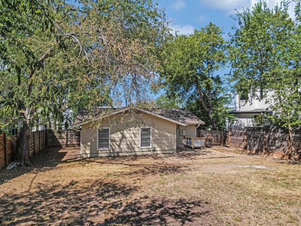 3605 Marcae CT, Austin TX 78704