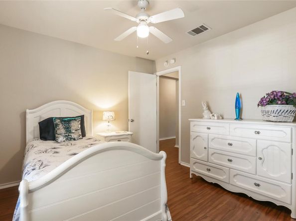 906 Brook Meadow CV, Georgetown TX 78626