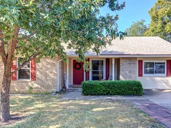 815 Hill Wood DR