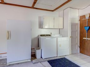 815 Hill Wood DR, Austin TX 78745