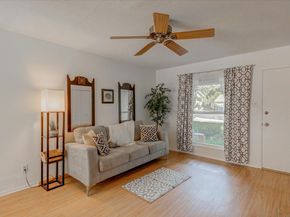 815 Hill Wood DR, Austin TX 78745