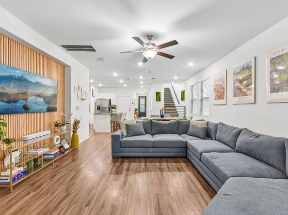 10219 Buster DR, Austin TX 78748