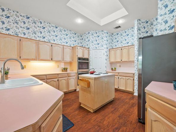 10601 Beckwood DR, Austin TX 78726