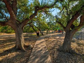 10601 Beckwood DR, Austin TX 78726