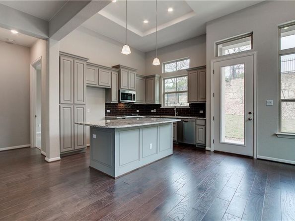 113 Cartwheel BND 46, Austin TX 78738