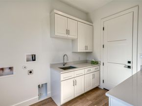 8621 Nina LN, Jonestown TX 78645