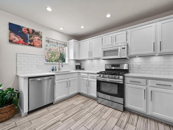 9108 Torran CV, Austin TX 78749
