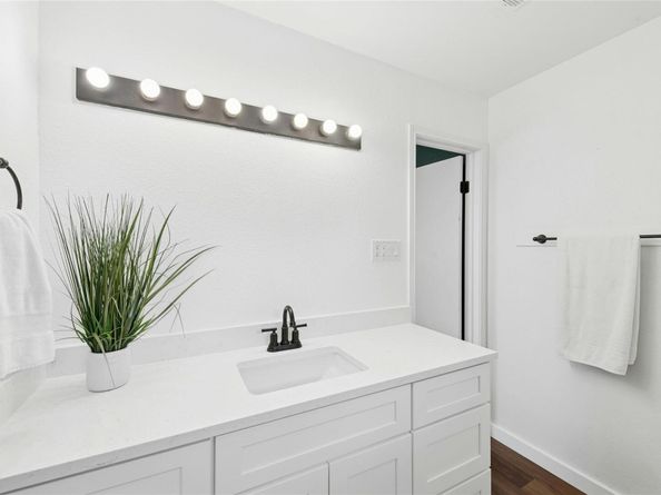 1407 Wayne DR, Round Rock TX 78664