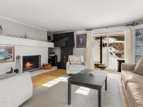 49 Indian Harbor Drive 1, Greenwich CT 06830